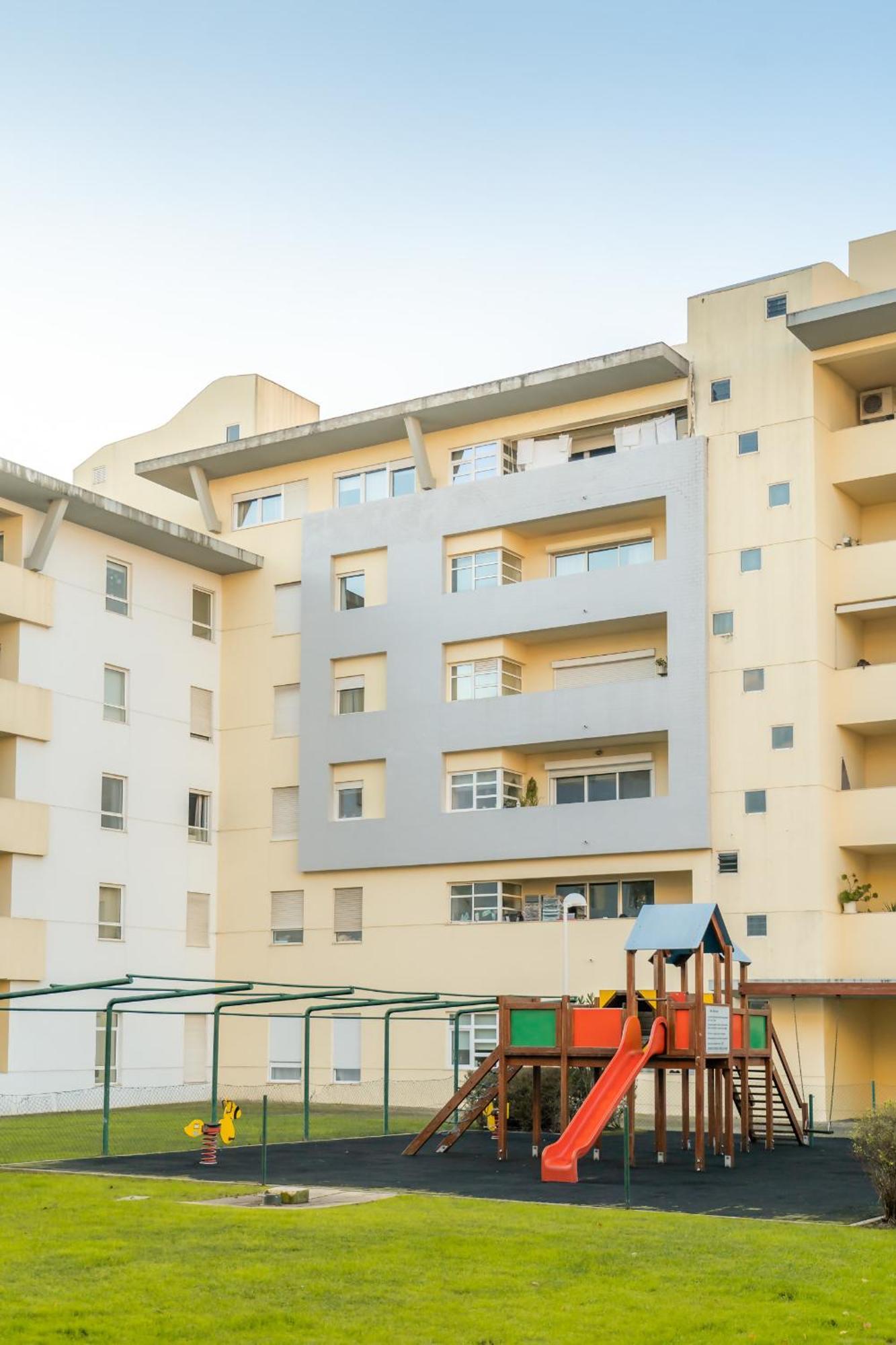 Apart T3 Com Piscina Tenis Ginasio E Parq Infant Lissabon Exterior foto